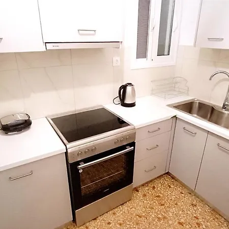Apartment Spacious Comfortable - Gold Serenity *