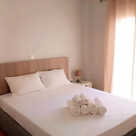 Spacious Comfortable - Gold Serenity *