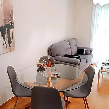 Spacious Comfortable - Gold Serenity Apartment *