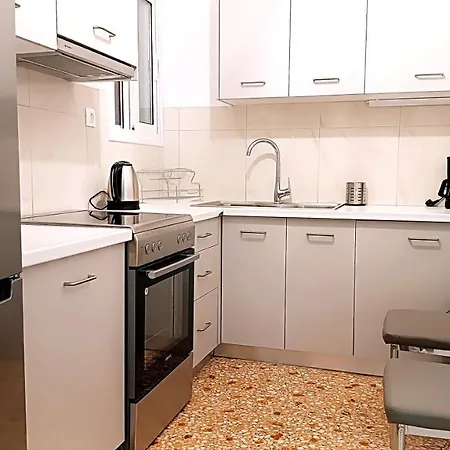 Spacious Comfortable - Gold Serenity Athens