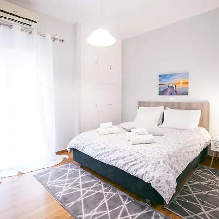 Spacious Comfortable - Gold Serenity *